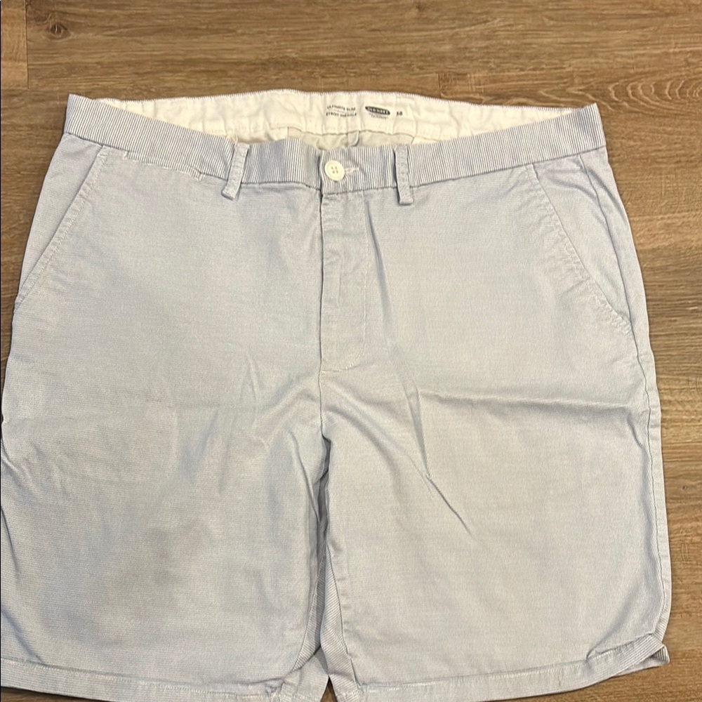 Old Navy - Men's Light Blue Shorts